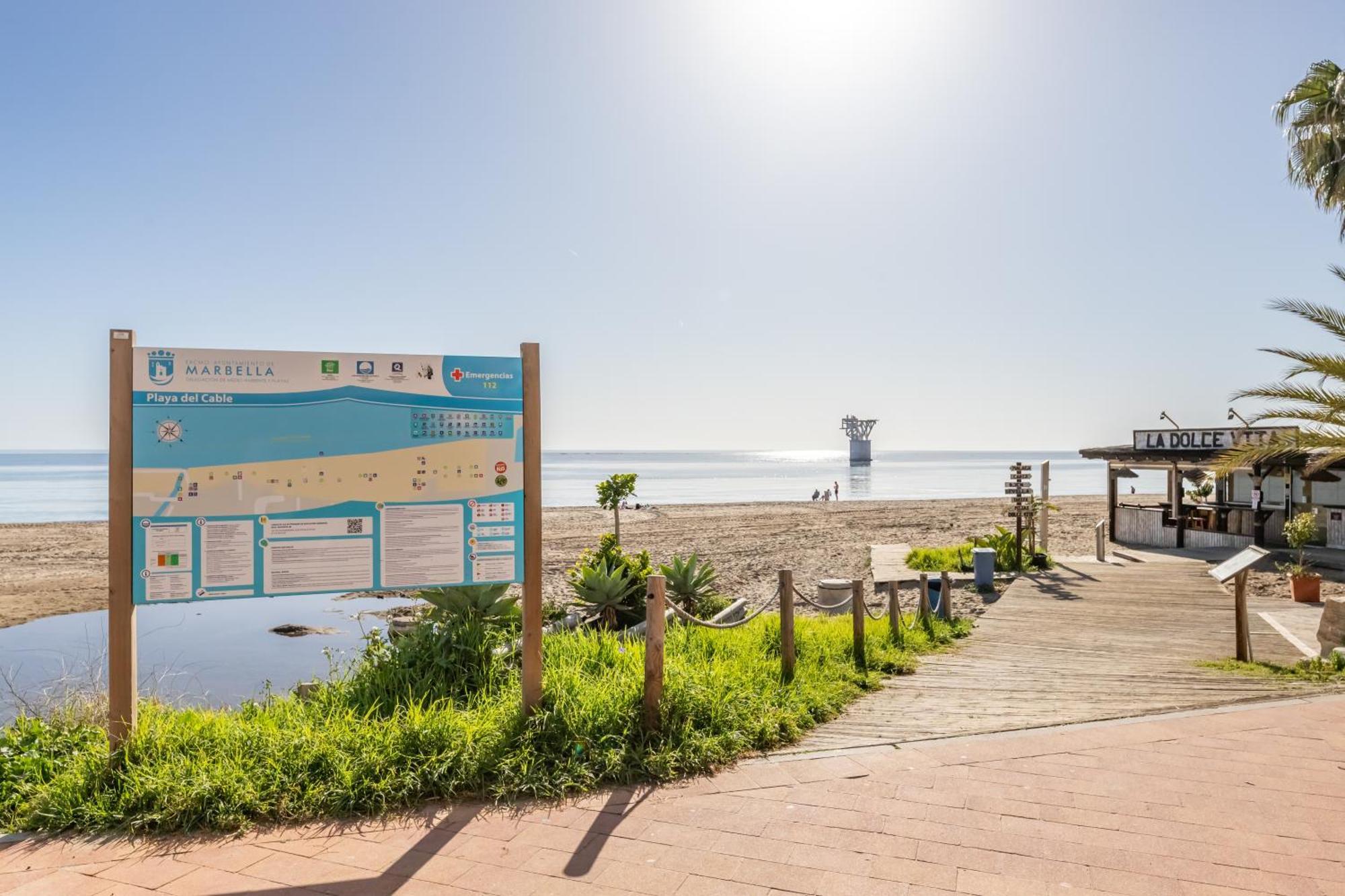 Primera Linea Playa Banana * Marbella